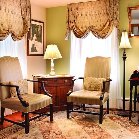 Ej Bowman House Bed & Breakfast Литиц Экстерьер фото