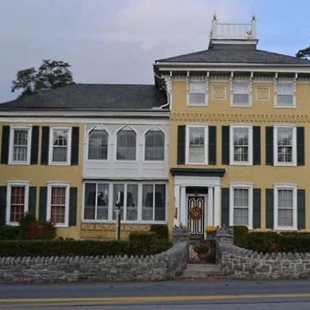 Ej Bowman House Bed & Breakfast Литиц Экстерьер фото