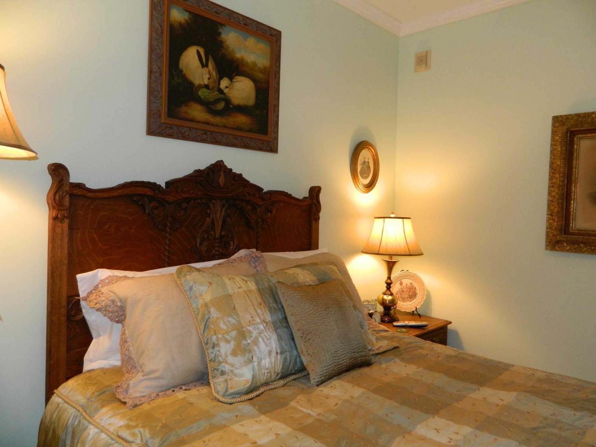 Ej Bowman House Bed & Breakfast Литиц Номер фото