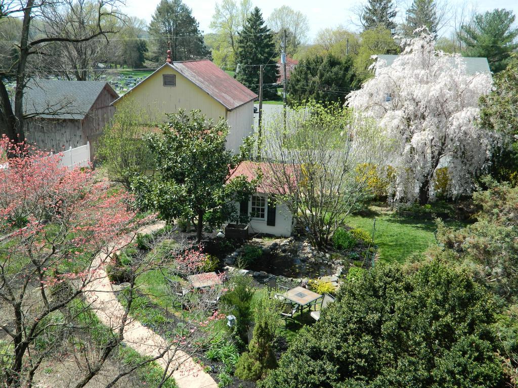 Ej Bowman House Bed & Breakfast Литиц Экстерьер фото